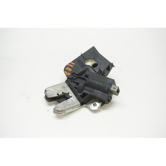 2004-2010 Audi A8 Trunk Lid Latch 4F5827505D