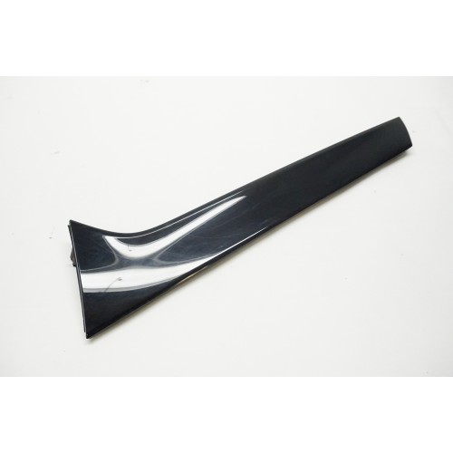 18-21 Audi Q5 Trunk Lid Window Window Trim Molding Left 80A854871