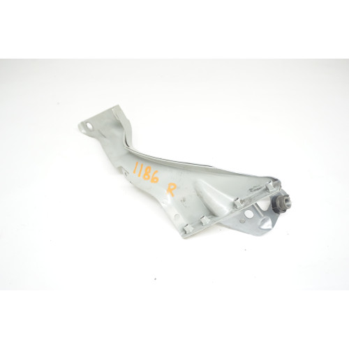 2013-2018 AUDI S6 PASSENGER Side Fender Support Bracket Right