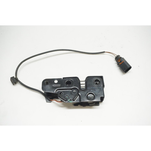 2014-2017 AUDI SQ5 Hood Latch Striker Catch 8T0823509F