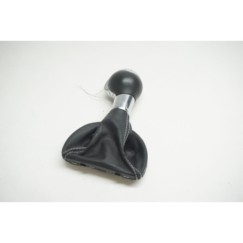 2010-2015 Audi TTS Shift Knob and Boot 8J1713139L