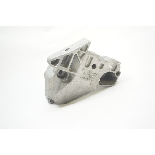 2009-2014 Audi TTS Engine Mount Bracket Passenger Side 06F199207H