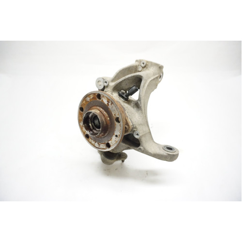 2017-2019 Volkswagen Alltrack - DRIVER Side Steering Knuckle OEM