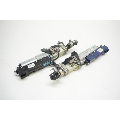 8R AUDI SQ5 Tailgate Lift Motor Set 8R0827852 8R0827851