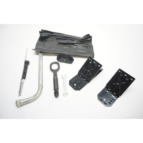 2013-2017 AUDI Q5 Tool Kit Lug Wrench Wheel Chock 7L0860321A