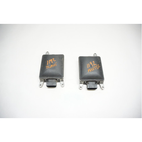 2013-2016 AUDI A4 A5 Q5 Blind Spot Radar Set 8T0907566B 8T0907568B