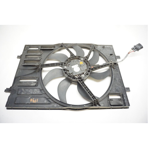 2017-2019 Volkswagen Alltrack Radiator Fan Assembly 5QM121203F