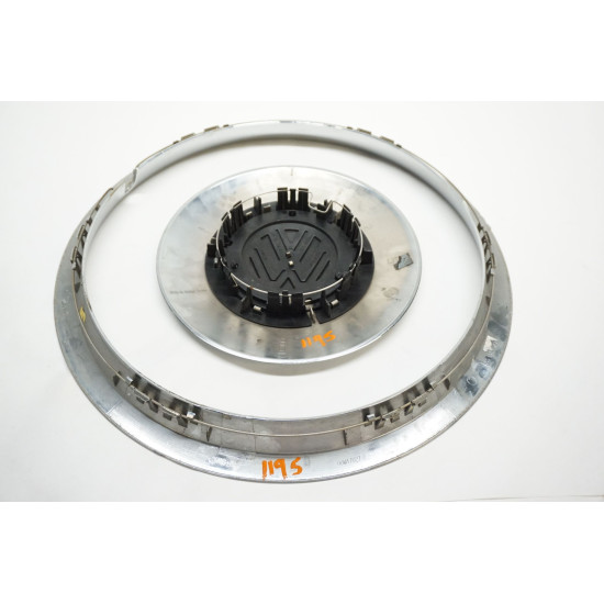 Volkswagen Beetle Wheel Trim / Hub Cap Chrome 5C0601157A OEM