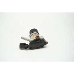 2015 Volkswagen Passat TDI DEF Fluid Tank Pump OEM 5Q0131971B