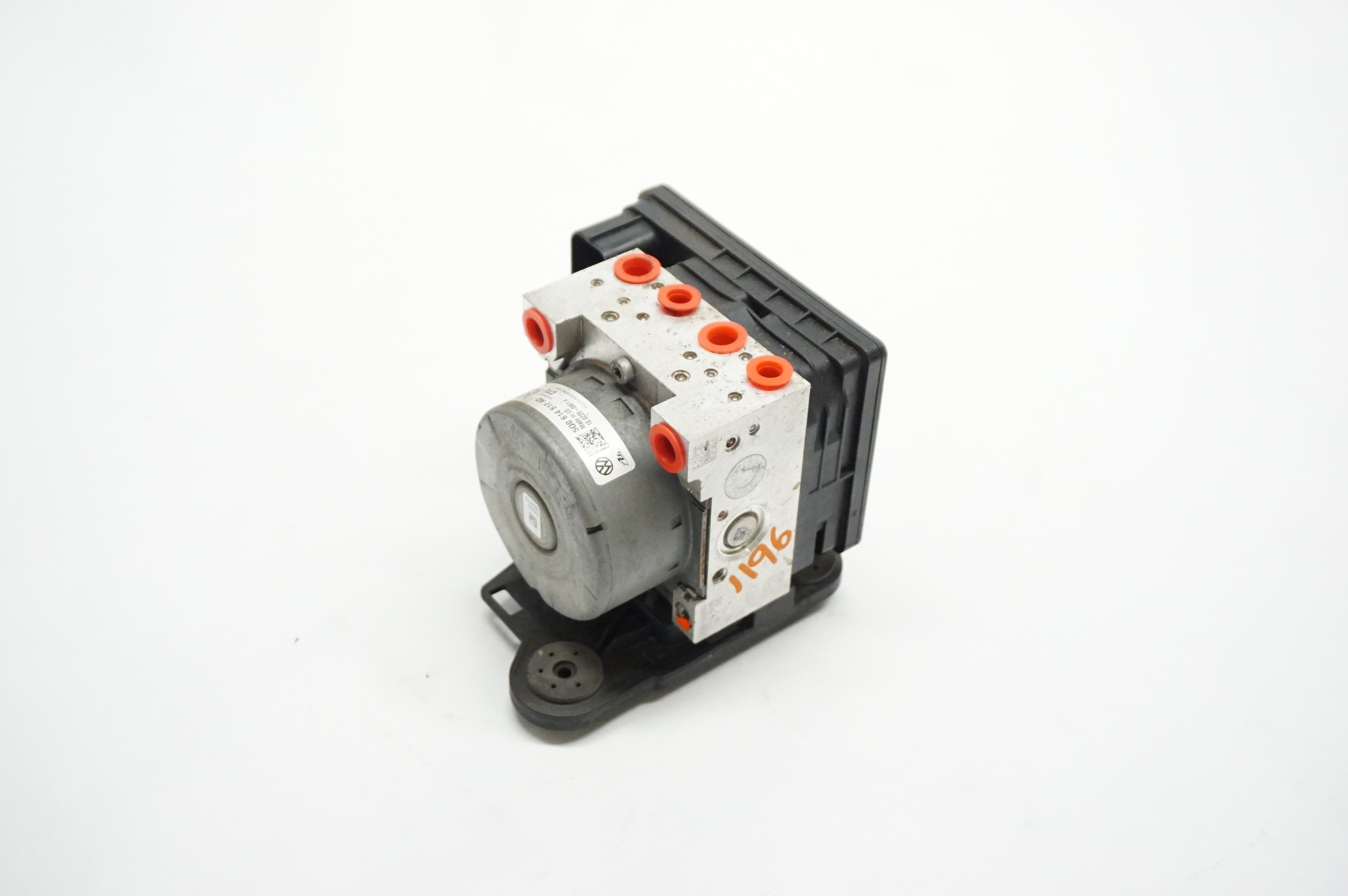 2017 Volkswagen Alltrack Anti Lock Brake Pump ABS Module OEM