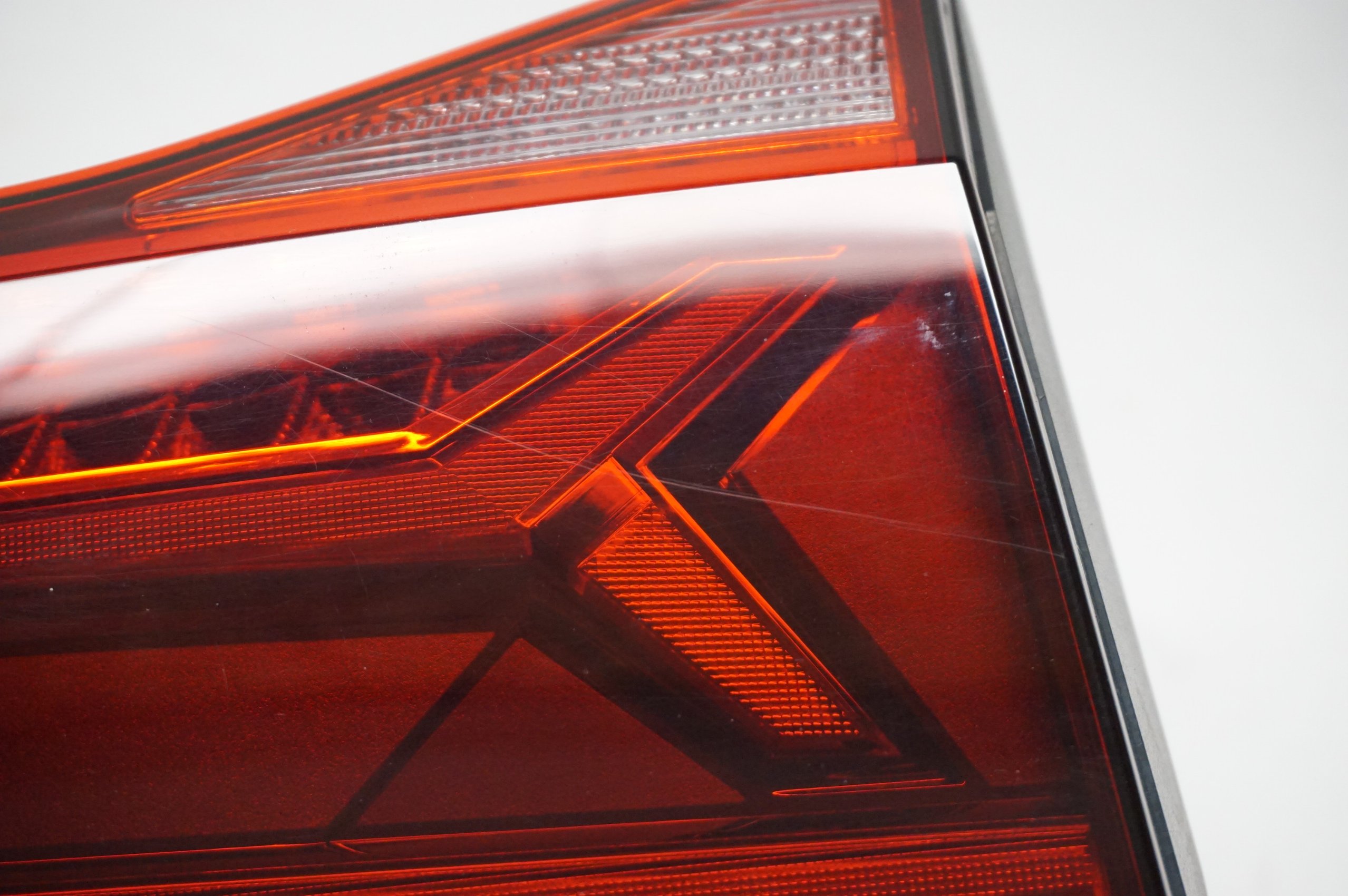 2017-2019 Volkswagen Alltrack Floor Mat Set  5G1061502