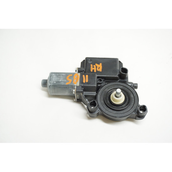 Volkswagen Beetle Hatchback Manual Fold Passenger Window Motor 6R0959802DR