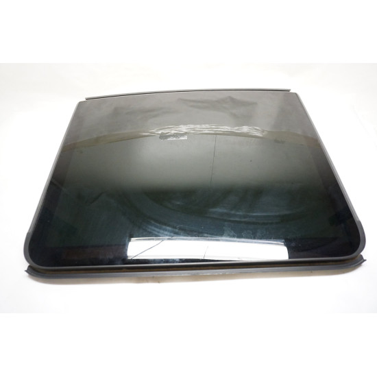 2018-2020 Volkswagen Atlas Rearward Sunroof Glass 3CN877056