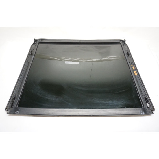 2018-2020 Volkswagen Atlas Rearward Sunroof Glass 3CN877056