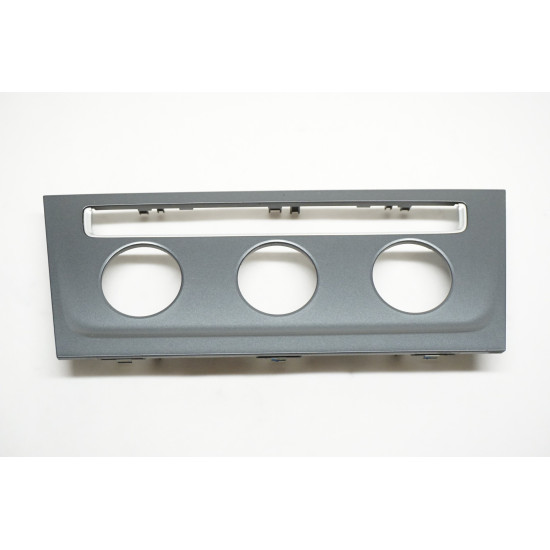 2017-2019 Volkswagen Alltrack Heater AC Controller Trim 5GM863041