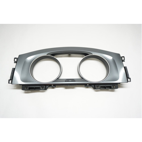 2017-2019 Volkswagen Alltrack Cluster Speedometer Trim 5GM857189