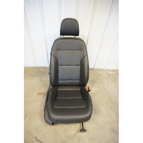 2017-2019 Volkswagen Alltrack Passenger Seat 5GM881406T