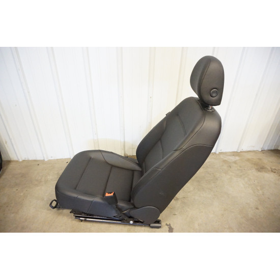 2017-2019 Volkswagen Alltrack Passenger Seat 5GM881406T