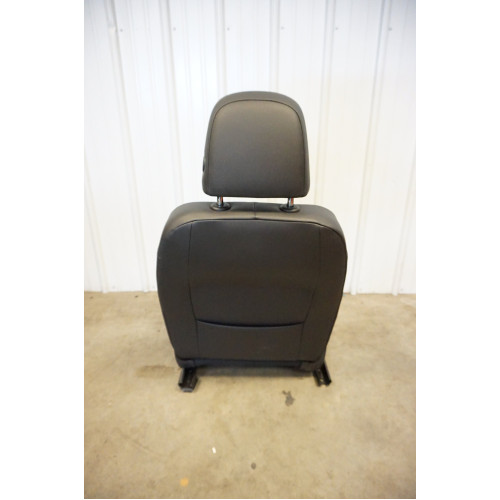 2017-2019 Volkswagen Alltrack Passenger Seat 5GM881406T