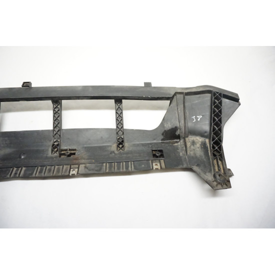 2013-2017 Audi Q5 S Line Front Bumper Support Plate 8R0807233E