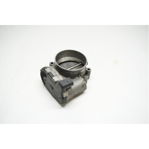 2011 2012 D4 AUDI A8 4.2L V8 Intake Throttle Body 077133062A OEM