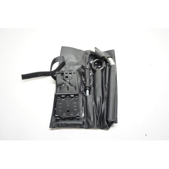 2018-2024 Audi Q5 Wheel Change Tool Kit 7L0860321A 8K0805615A 8N0012219