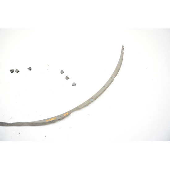 2014-2017 Audi SQ5 - Passenger Side Right Fender Flare / Clips 8R0853718