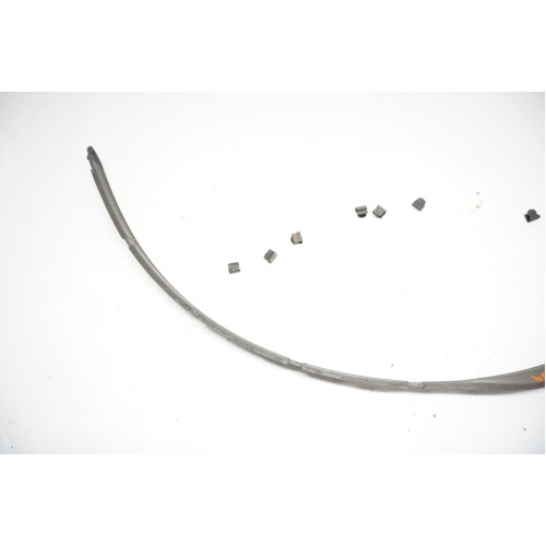 2014-2017 Audi SQ5 - Passenger Side Right Fender Flare / Clips 8R0853718