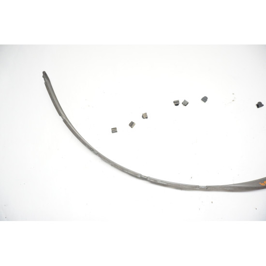 2014-2017 Audi SQ5 - Passenger Side Right Fender Flare / Clips 8R0853718