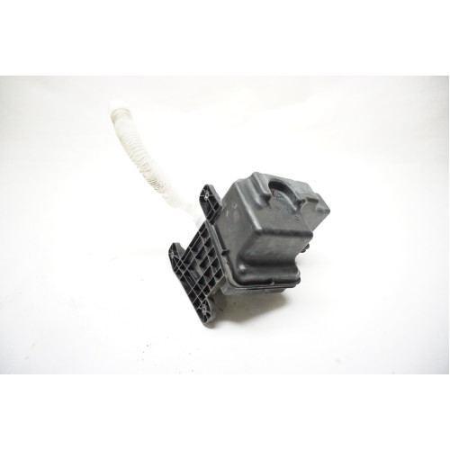 2022-2025 Volkswagen Taos Windshield Washer Reservoir Tank  2GJ955448A NOTES
