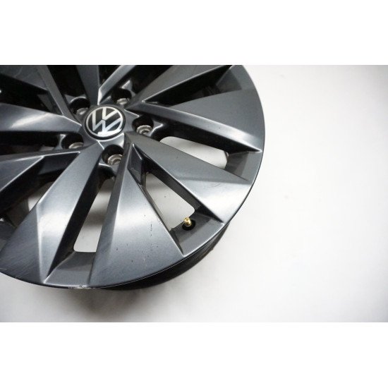 2022-2024 Volkswagen Taos Factory Alloy Wheel 2GJ601025