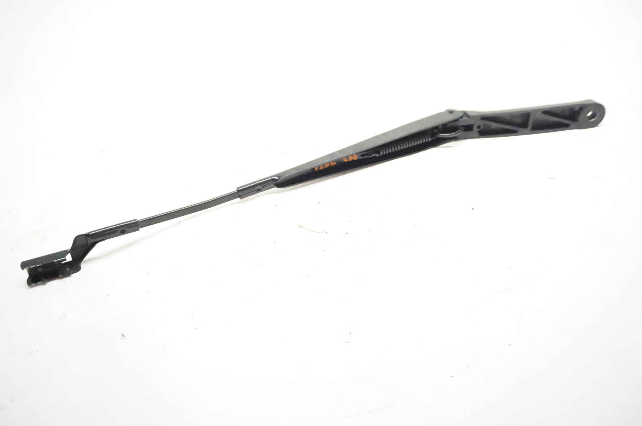 2022-2024 Volkswagen Taos - Passenger Windshield Wiper Arm OEM