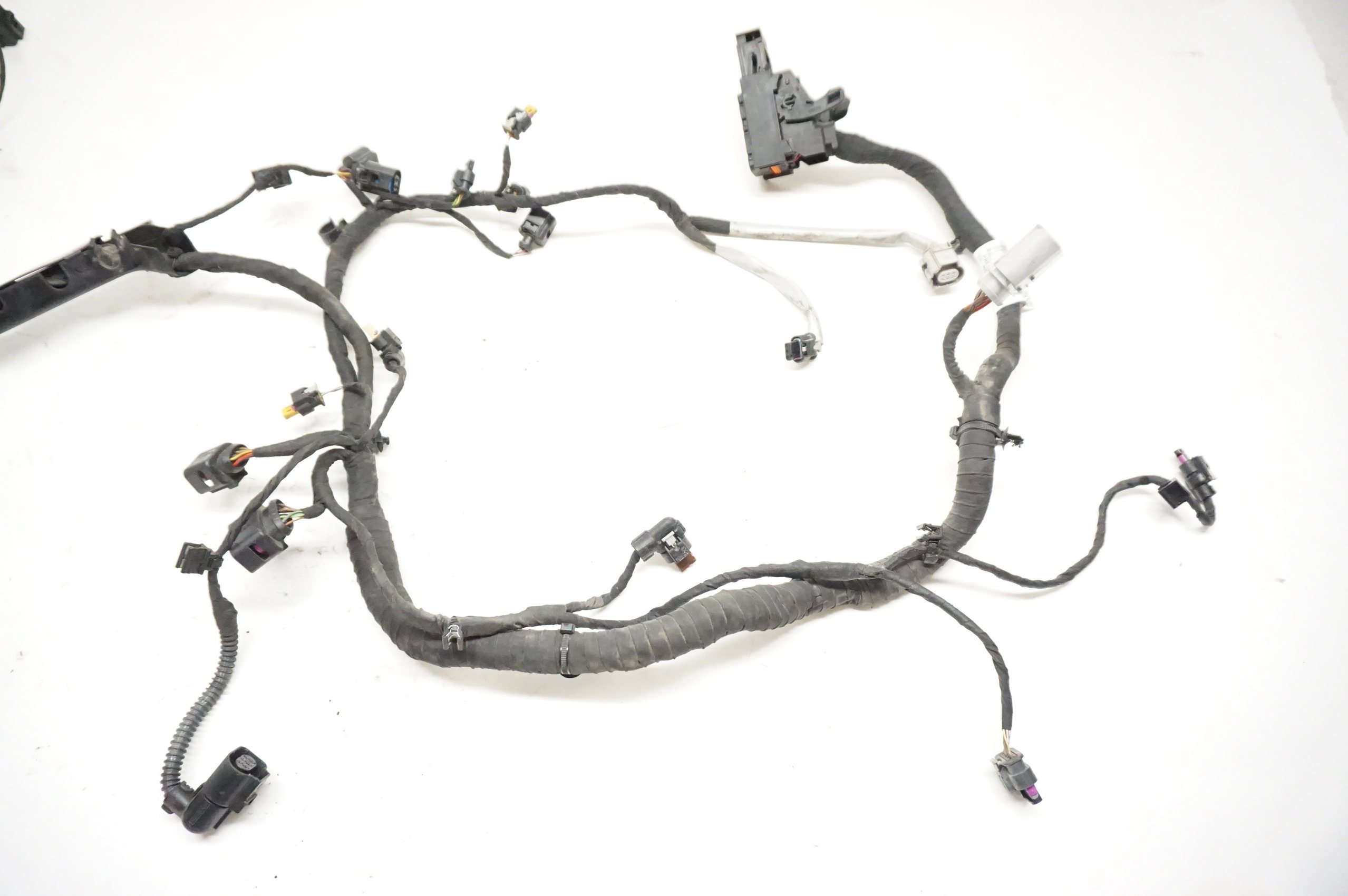 Volkswagen Alltrack 1.8L Engine Wiring Harness W/ Automatic 06K972627CN