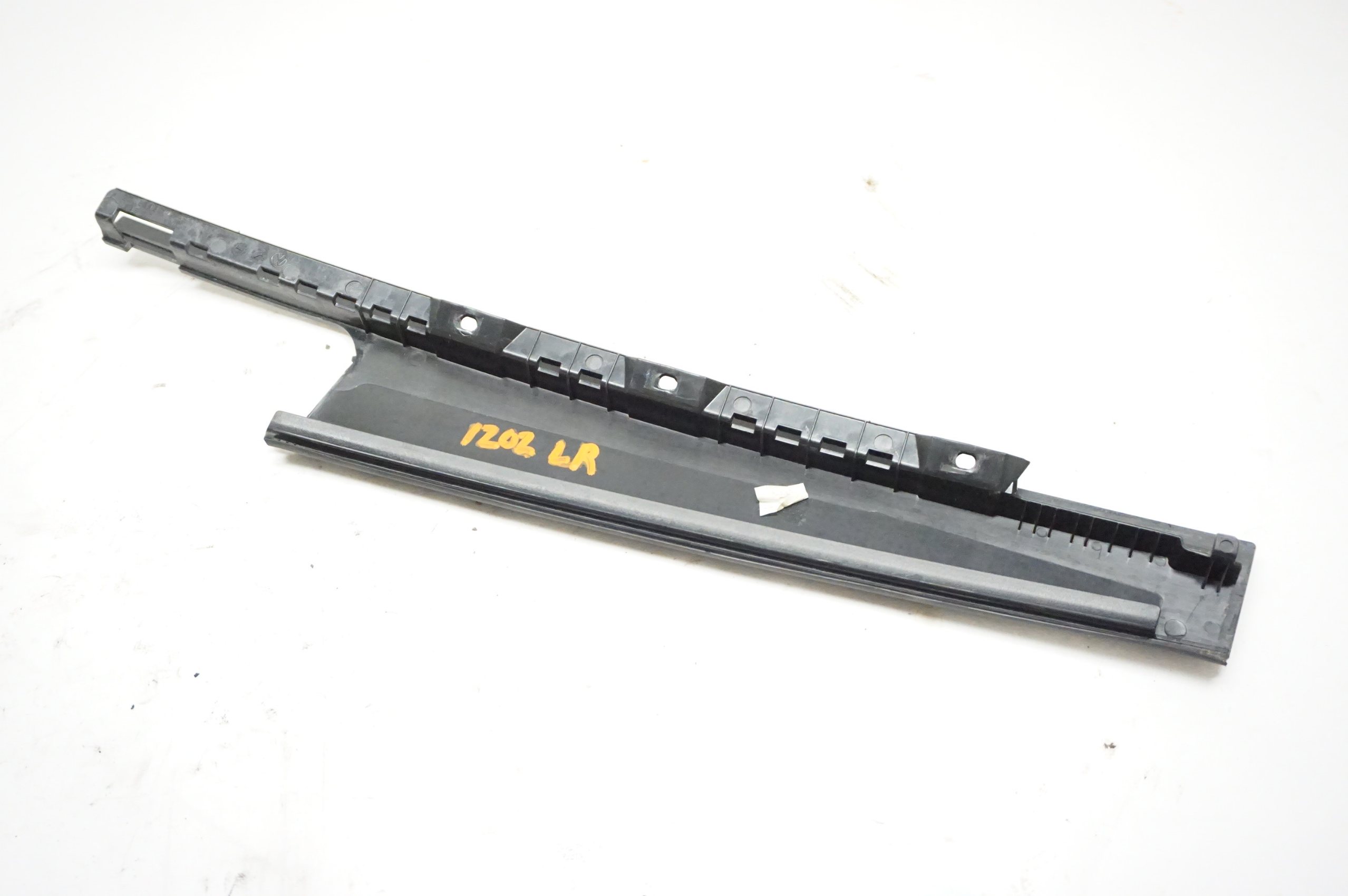 Volkswagen Taos 2022-2025 - Rear Left Door B Pillar Trim 2GJ839901