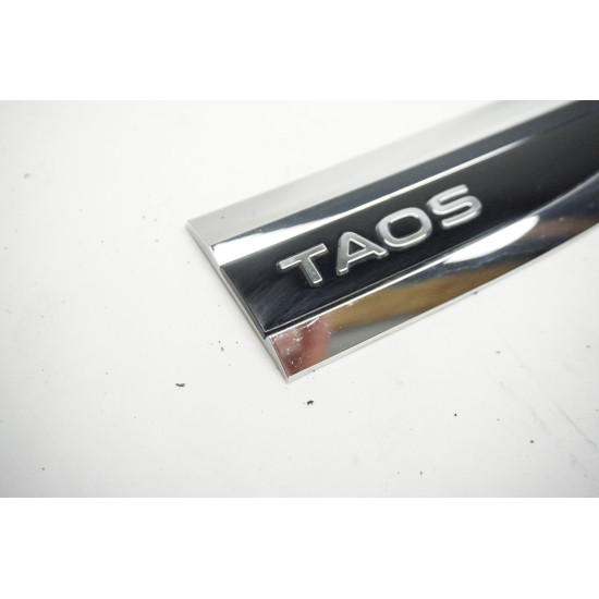 OEM Volkswagen Taos Fender Emblem Badge DRIVER 2021-2024 2GJ853689A