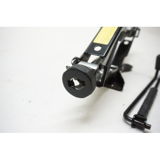 2009-2016 Audi A4 S5 S4 S5 Roadside Scissor Jack 8K0011031G