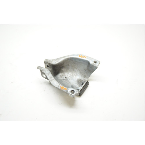 2013-2016 AUDI S4 Right Engine Mount Bracket Plate 8K0-399-060-L