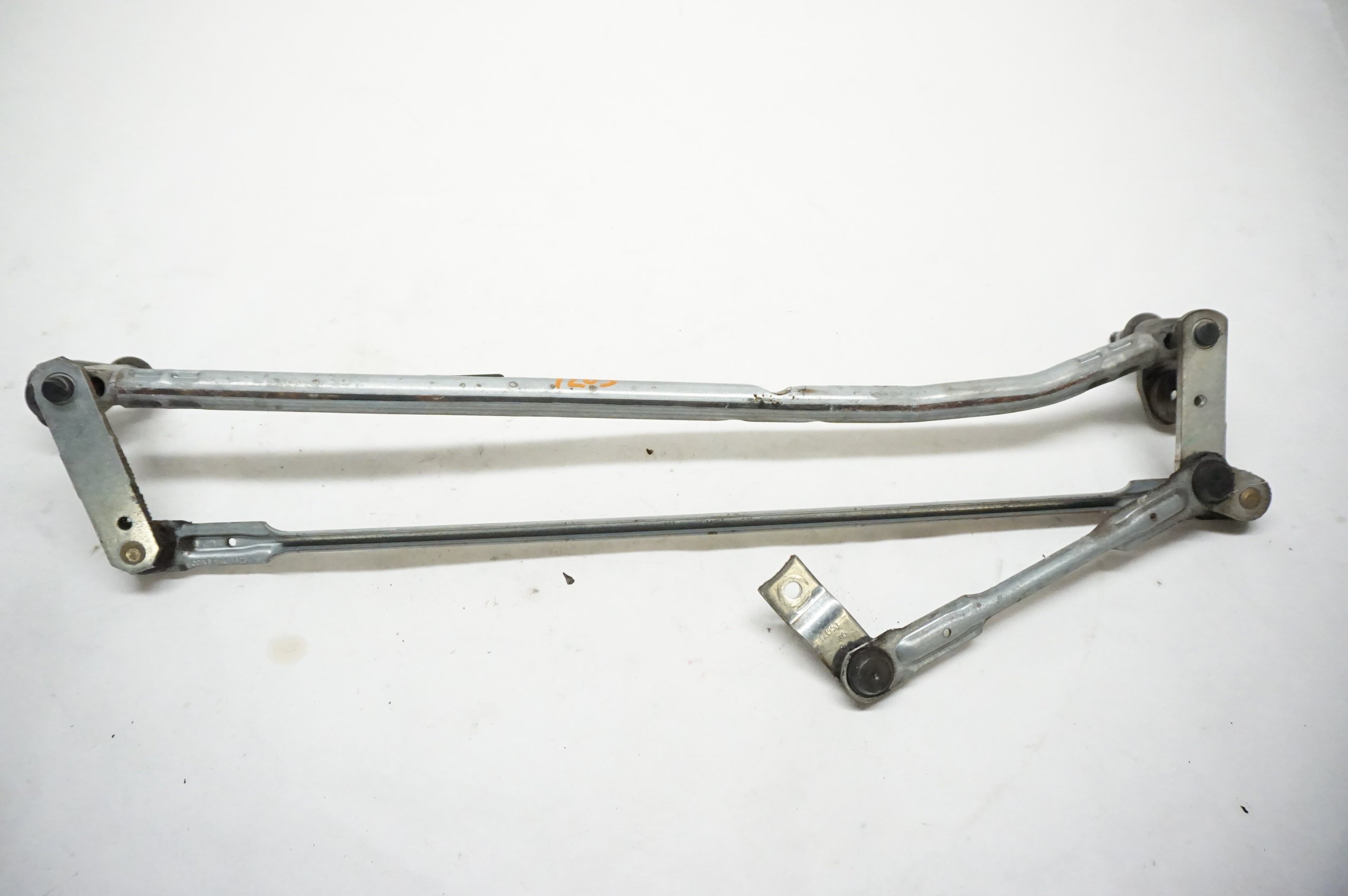 Volkswagen Beetle 2012-2019 Wiper Motor Linkage 5C3955601