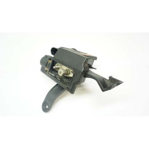 2018 2019 2020 B9 AUDI A4 Positive Power Supply Terminal 8W0941823E